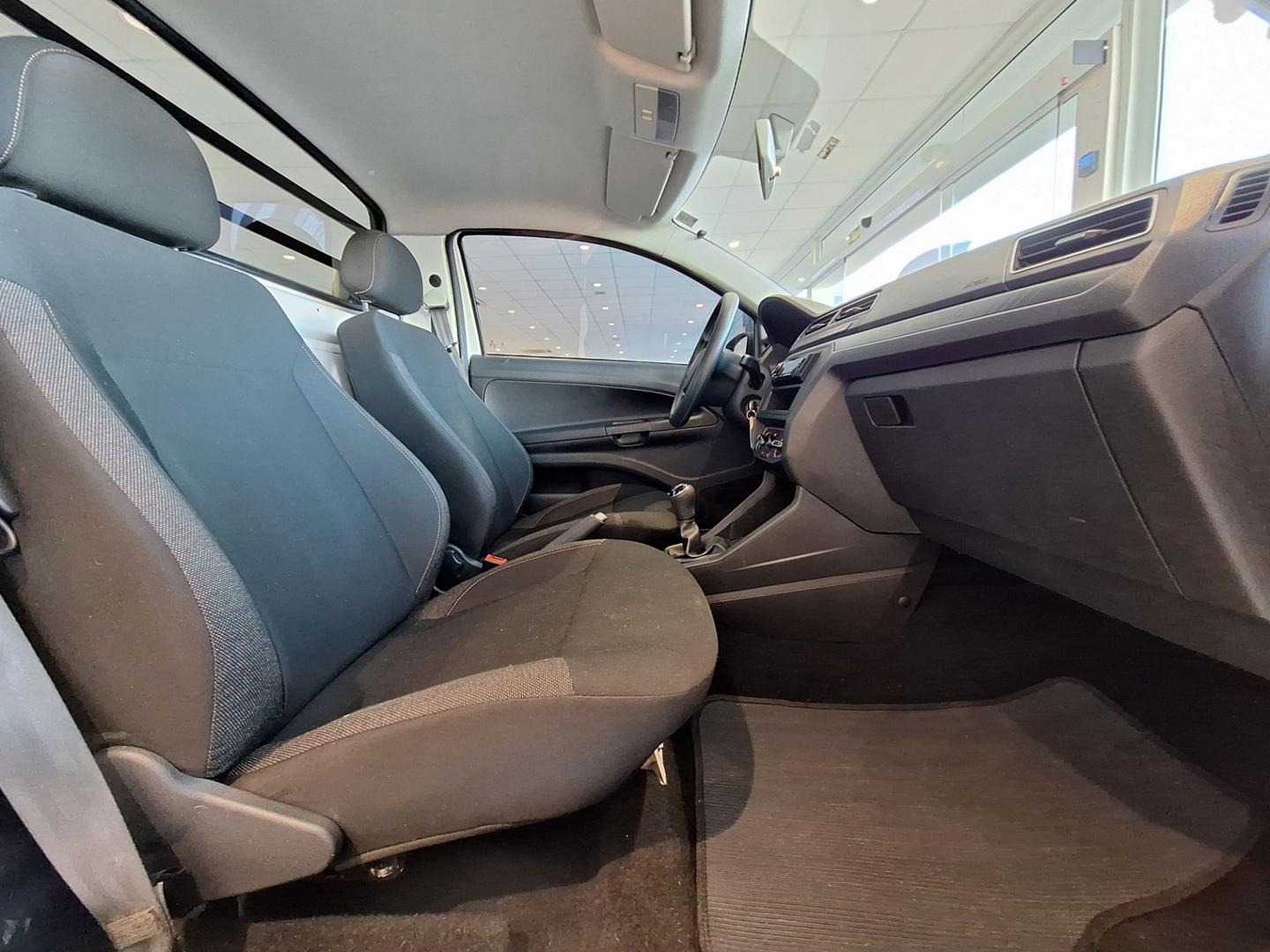 Volkswagen Saveiro Robust Cabine Simples 1.6 Flex Manual