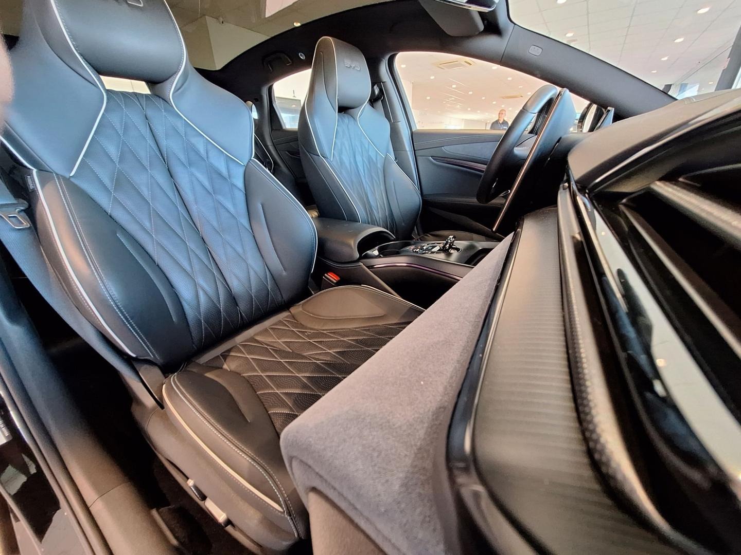 BYD Seal Elétrico 2024 – Tecnologia, desempenho e sofisticação